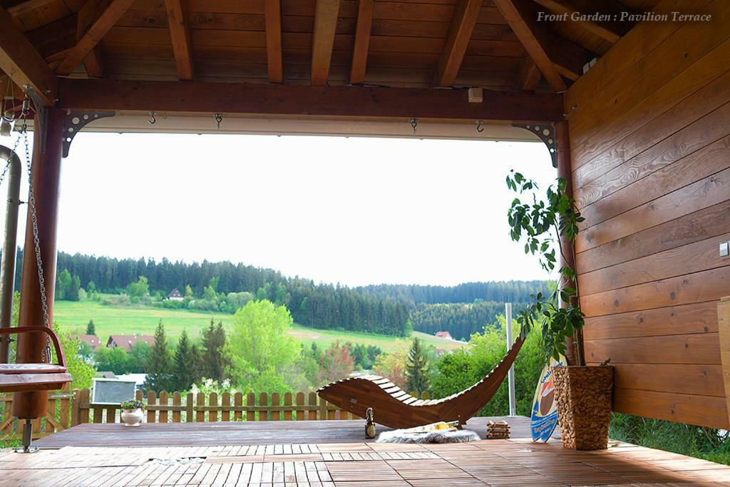 Entire House In Schwarzwald With Mountain View, Private Gym,Sauna And Garden Villa Unterkirnach Eksteriør billede